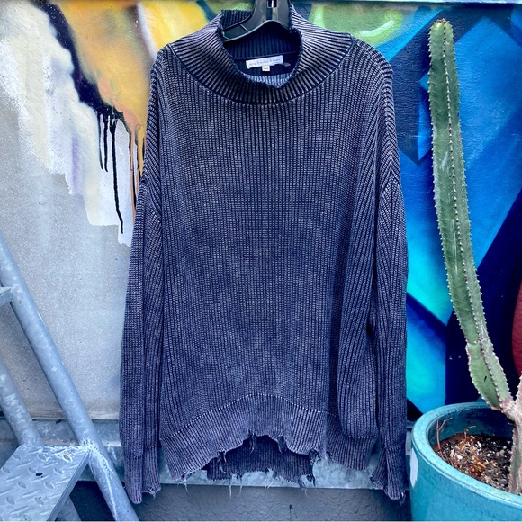 Young Fabulous & Broke Gray Sweater - Picture 6 of 15